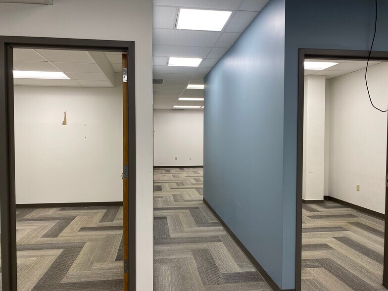 More Photos Of 17401 Lorain Ave, Cleveland Freestanding For Lease