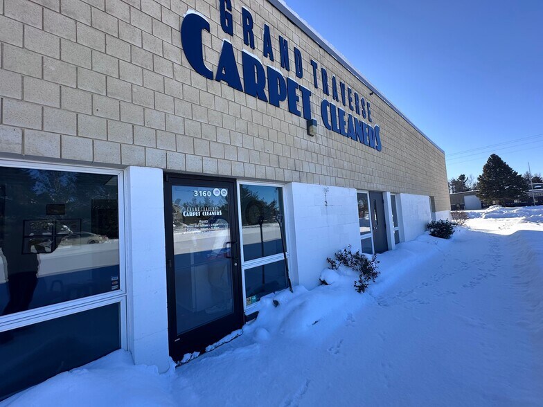 More Photos Of 3160 Continental Dr, Traverse City Warehouse For Sale