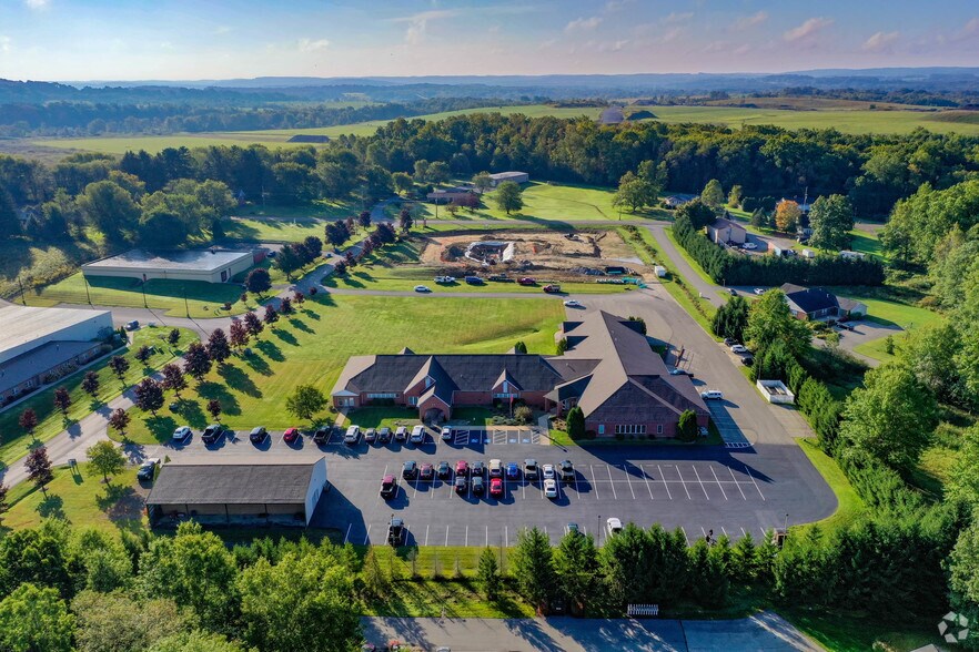 More Photos Of 110 Arrowhead Dr, Slippery Rock Office For Lease