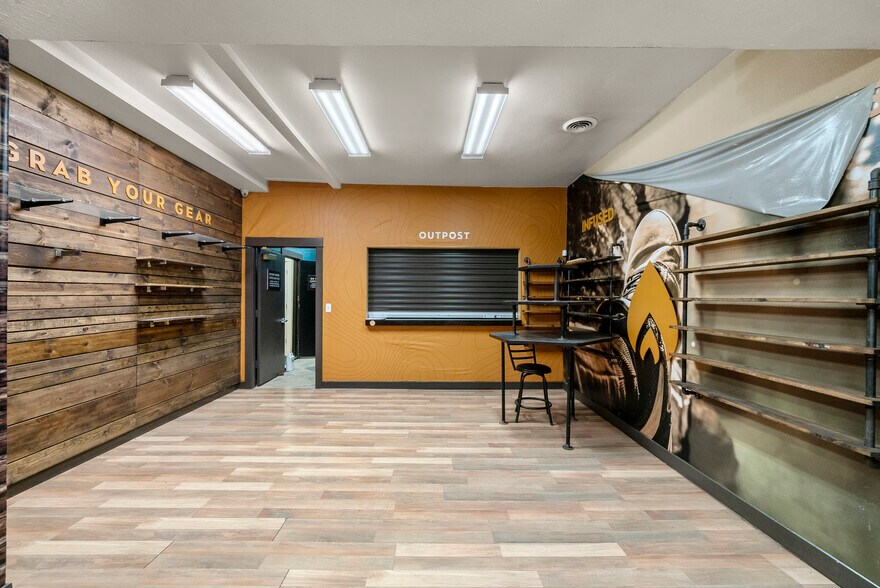 More Photos Of 4837 N Washington St, Denver Freestanding For Sale