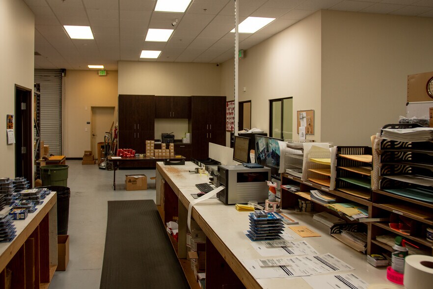 More Photos Of 4813 Auburn Blvd, Sacramento Storefront Retail Office For Sale
