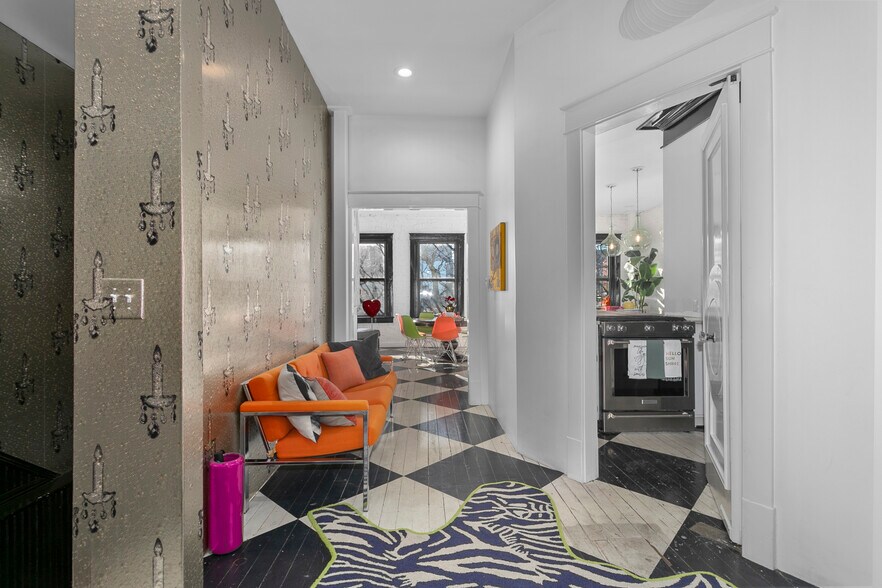 More Photos Of 120-122 W 5th St, Kansas City Storefront Retail Residential For Sale