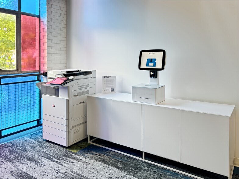 More Photos Of 3117 Whiting Ave, Charlotte Coworking Space