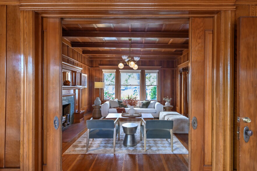 More Photos Of 8 Keller St, Petaluma Office Residential For Sale