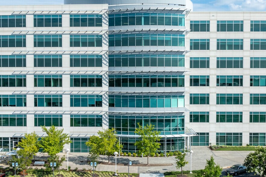 More Photos Of 6841 Benjamin Franklin Dr, Columbia Office For Lease