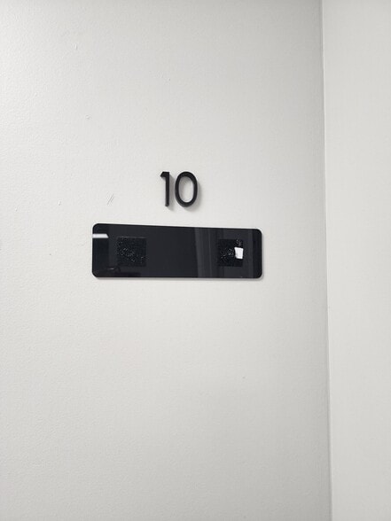 More Photos Of 1734 Kingsley Ave, Orange Park Office For Lease