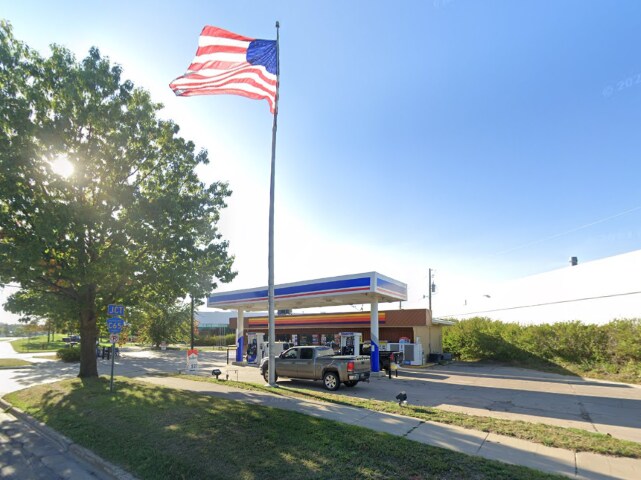 Primary Photo Of 1505 Bridge St, Charlevoix Service Station For Sale