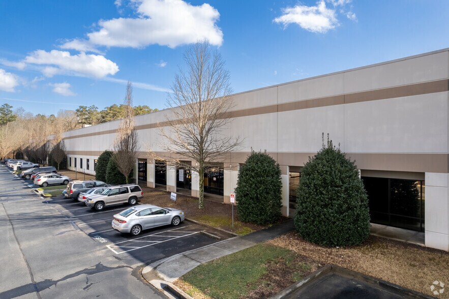 Primary Photo Of 3960 Royal Dr NW, Kennesaw Distribution For Lease