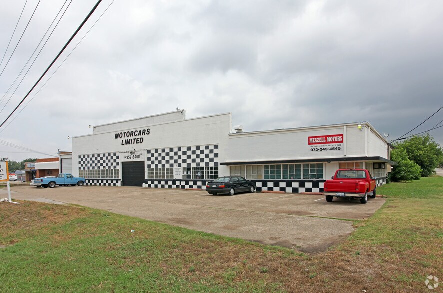 More Photos Of 7200 Harry Hines Blvd, Dallas Service For Lease