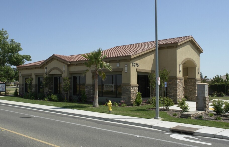 More Photos Of 3275 E Robertson Blvd, Chowchilla Office For Lease