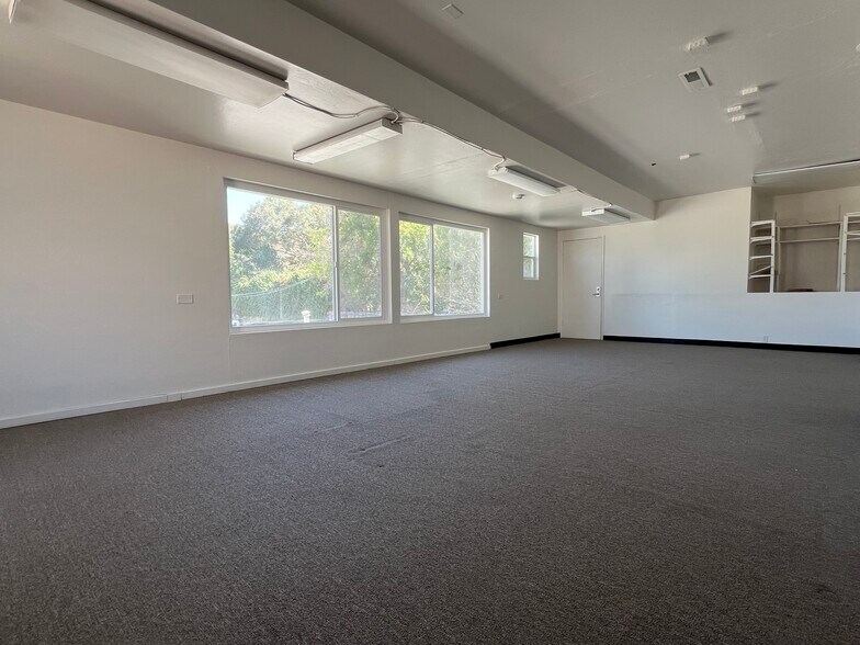 More Photos Of 31 Soledad Dr, Monterey Medical For Lease