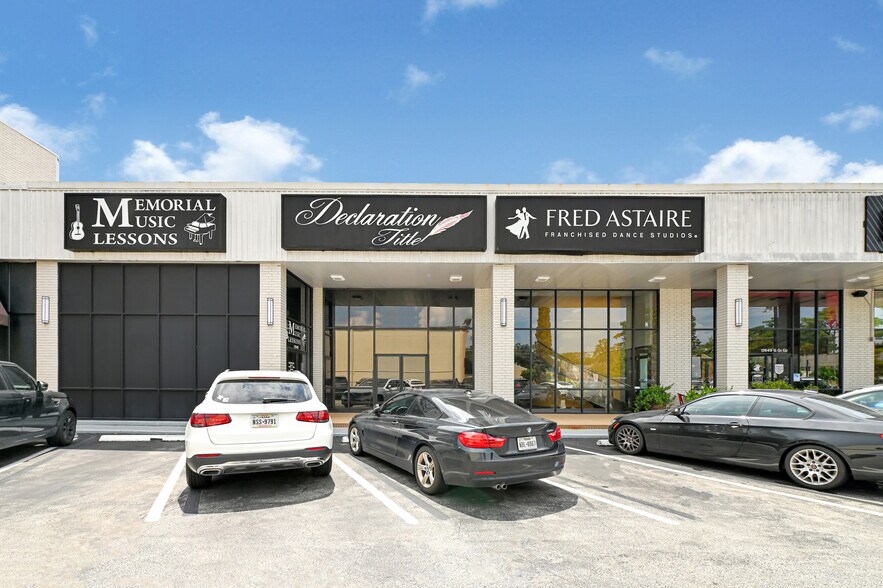 Primary Photo Of 12649-12655 Memorial Dr, Houston Storefront For Lease