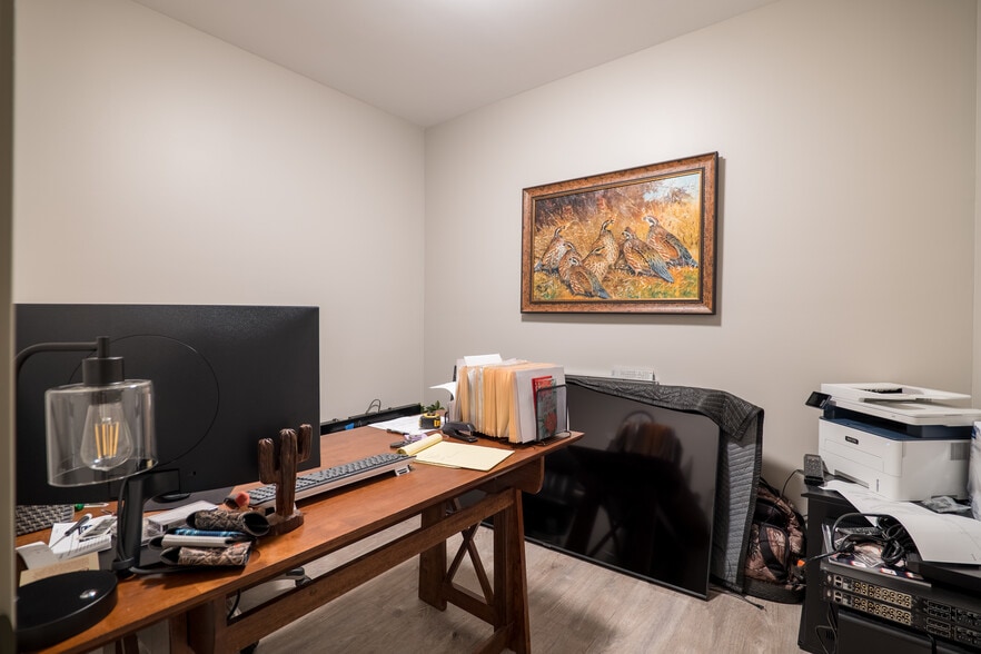 More Photos Of 1004 Williams St, Valdosta Office For Sale
