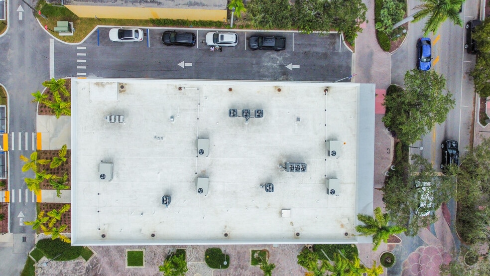 More Photos Of 304 N Krome Ave, Homestead Medical For Lease