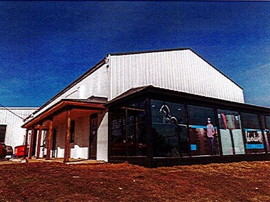 More Photos Of 608 8th St S, Rogers Warehouse For Sale