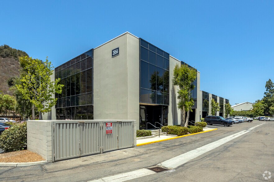 More Photos Of 3914 Murphy Canyon, San Diego Unknown For Lease