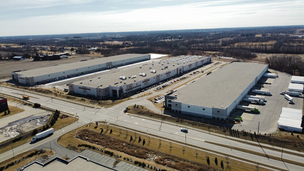 More Photos Of N128W20943 Holy Hill Rd, Germantown Unknown For Lease