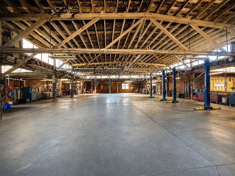 More Photos Of 488 25th St, Oakland Auto Repair For Sale