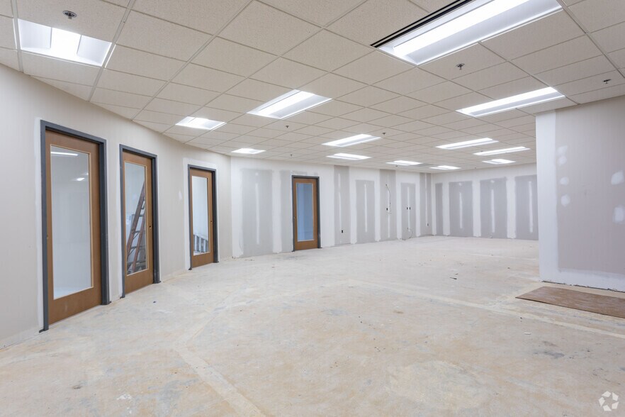 Photo of 10th Floor Ste 1015