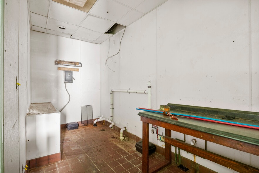 More Photos Of 82 N Pearl St, Albany Apartments For Sale