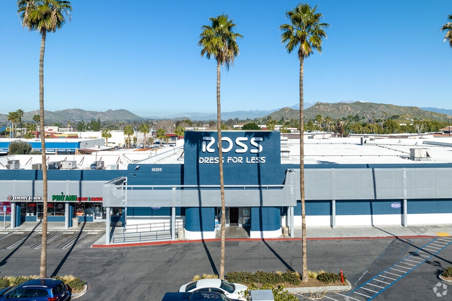 More Photos Of 10231-10281 Magnolia Ave, Riverside Unknown For Lease