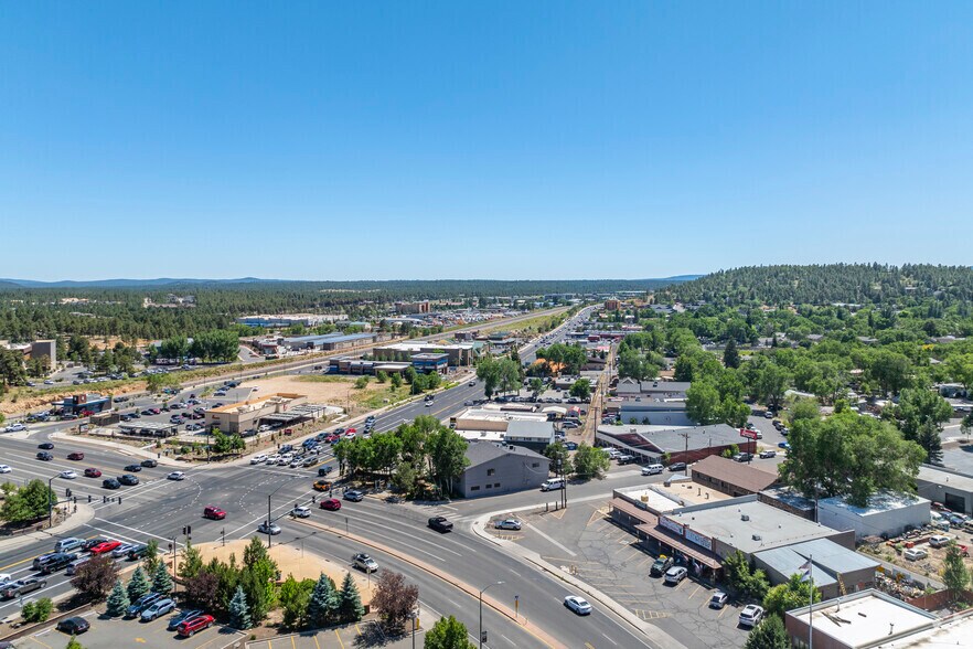 More Photos Of 2410 E Route 66, Flagstaff Storefront Retail Office For Lease