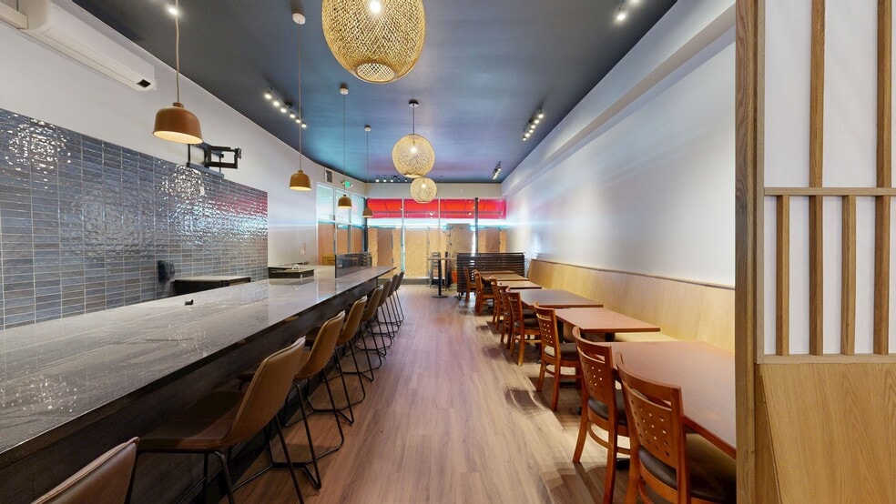 More Photos Of 355-357 Grand Ave, Oakland Storefront Retail Office For Lease