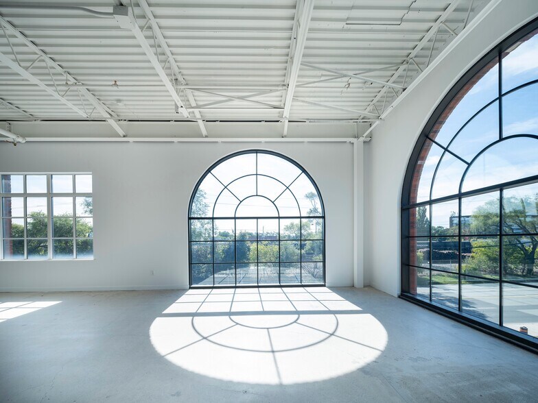 More Photos Of 2650-2672 St. Clair Ave W, Toronto Freestanding For Sale