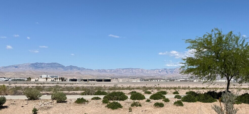 More Photos Of 1301 Seven Hills Dr, Henderson Medical For Lease