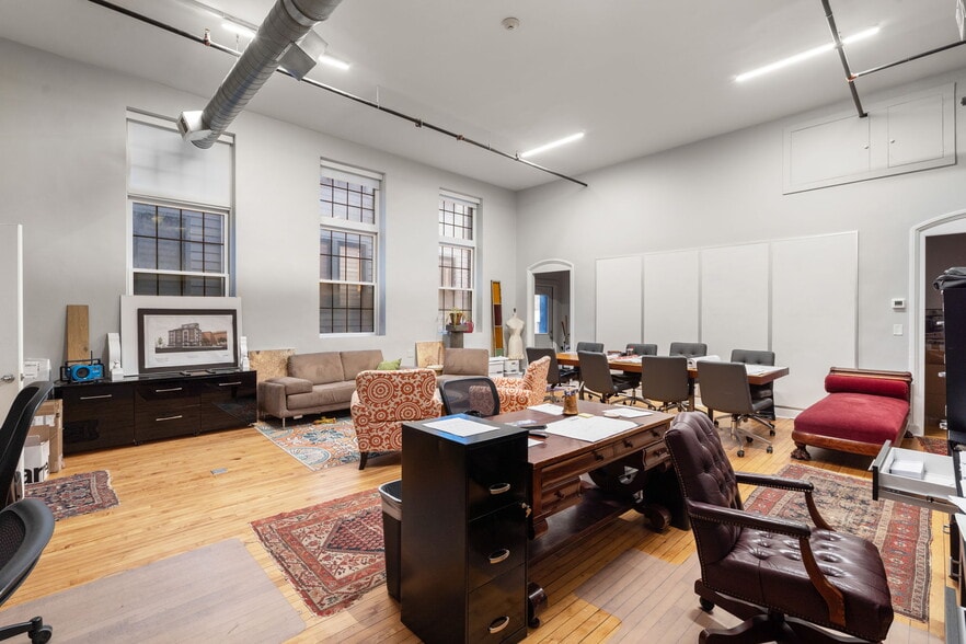 More Photos Of 24 Cambridge St, Charlestown Loft Creative Space For Sale