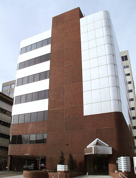 More Photos Of 140 E 19th Ave, Denver Office For Sale