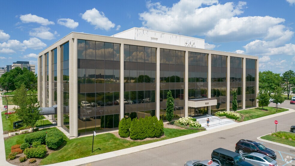 Primary Photo Of 500 Stephenson Hwy, Troy Office For Lease