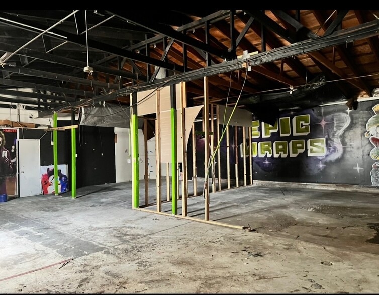 More Photos Of 4330-4332 E Belmont Ave, Fresno Storefront For Sale