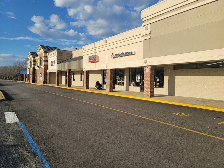 More Photos Of 701 N Battlefield Blvd, Chesapeake Unknown For Lease