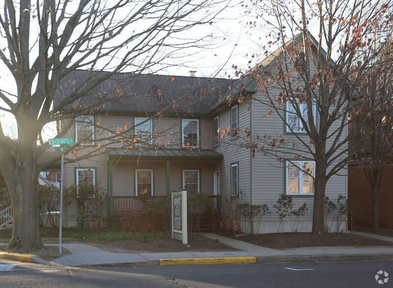 More Photos Of 174 W State St, Doylestown Freestanding For Sale