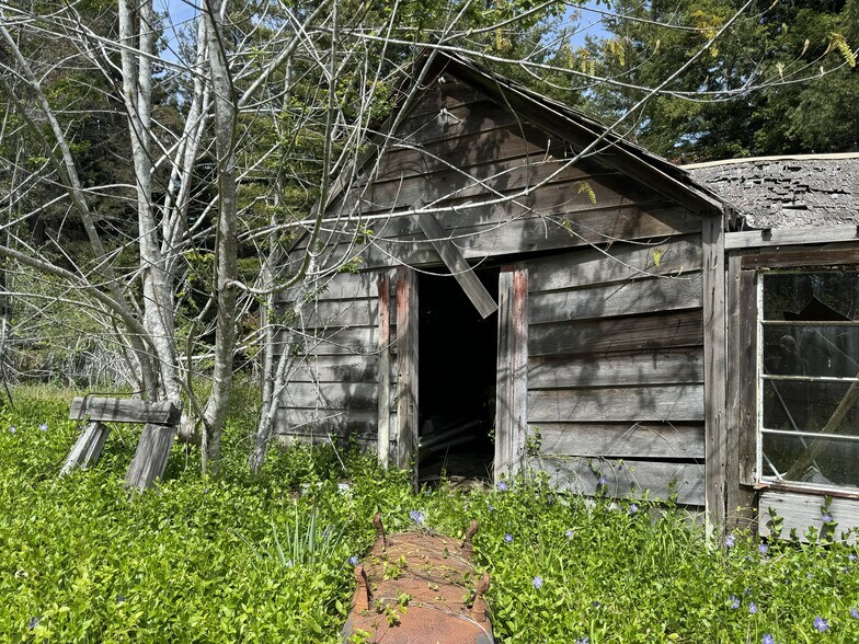 More Photos Of 23501 Branscomb Rd, Westport Land For Sale