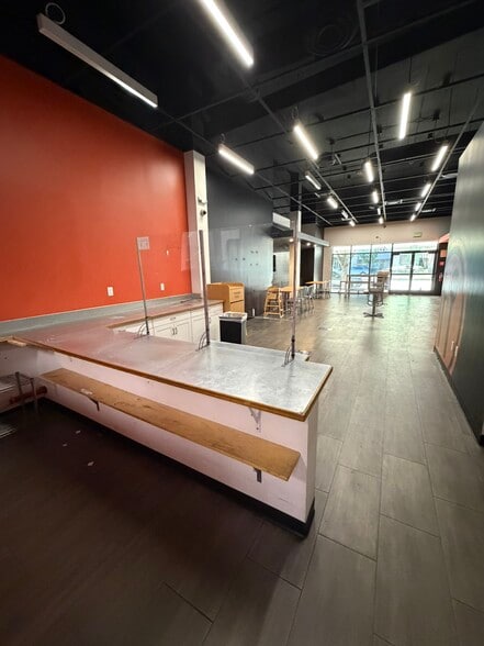 More Photos Of 331 E Weber Ave, Stockton Freestanding For Lease