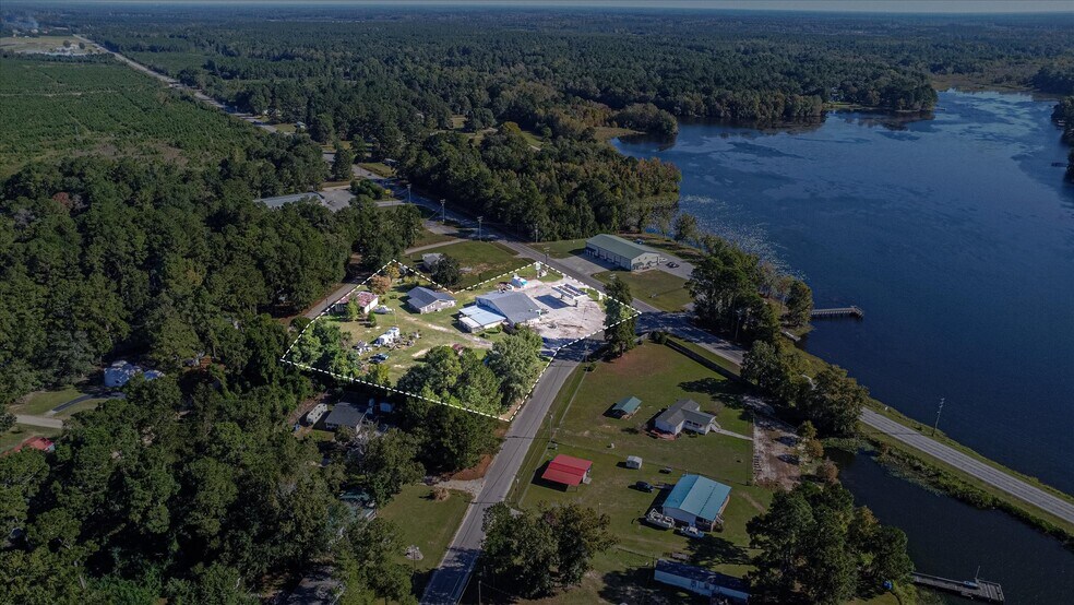 More Photos Of 9710 SC 260, Manning General Retail For Sale