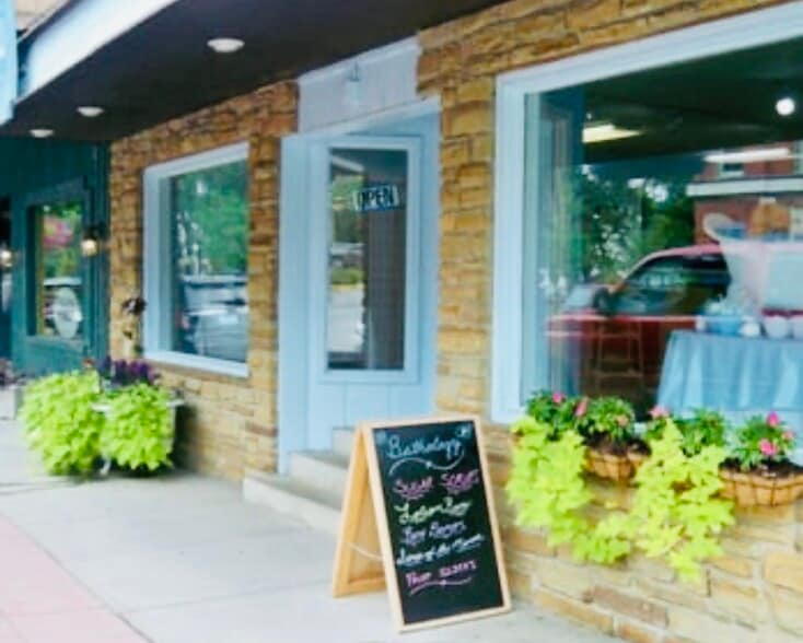 More Photos Of 58 W Main St, Nashville Storefront For Sale