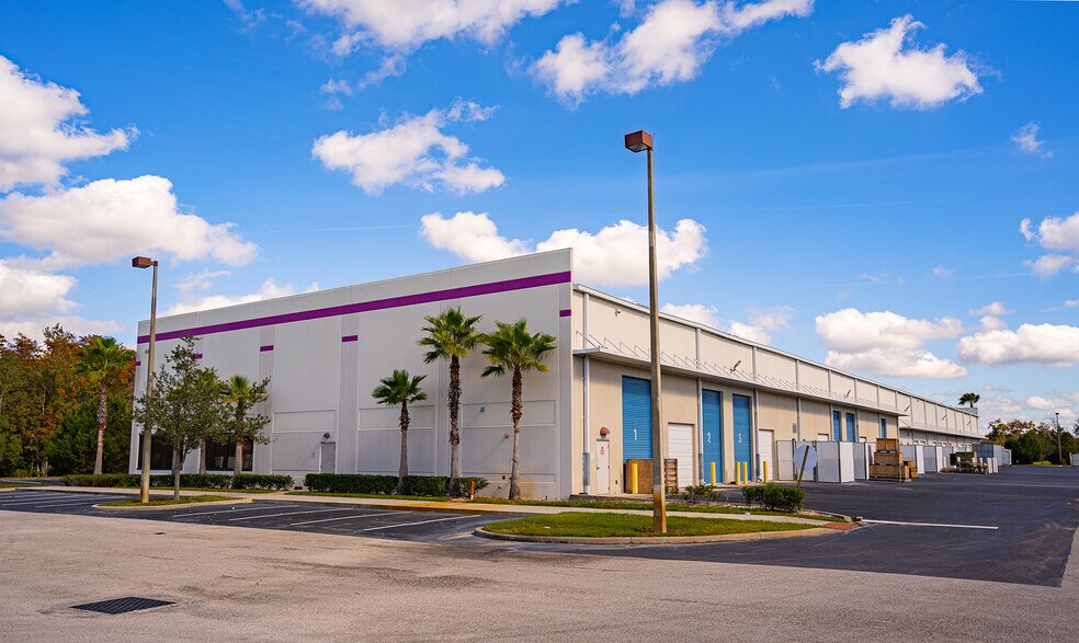 More Photos Of 6333 McCoy Rd, Orlando Warehouse For Sale