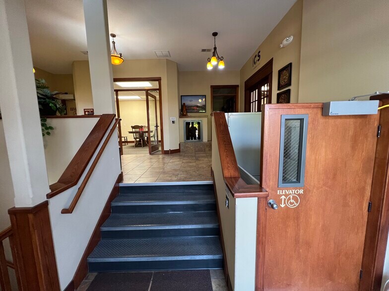 More Photos Of 104 Park Ave N, Park Rapids Medical For Lease