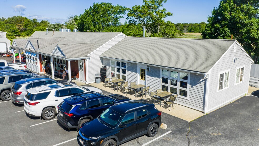 More Photos Of 1420 MA-6A, South Dennis Restaurant For Sale