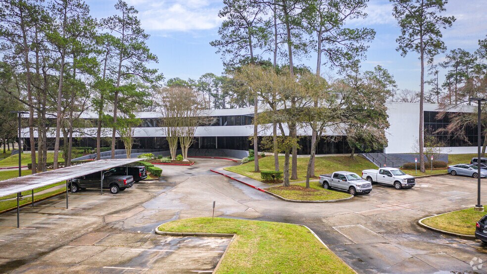 More Photos Of 110-140 Cypress Station Dr, Houston Unknown For Lease