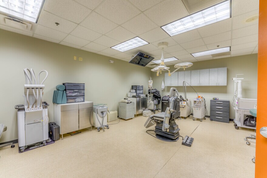 More Photos Of 520 Trinity Creek Cv, Cordova Medical For Sale