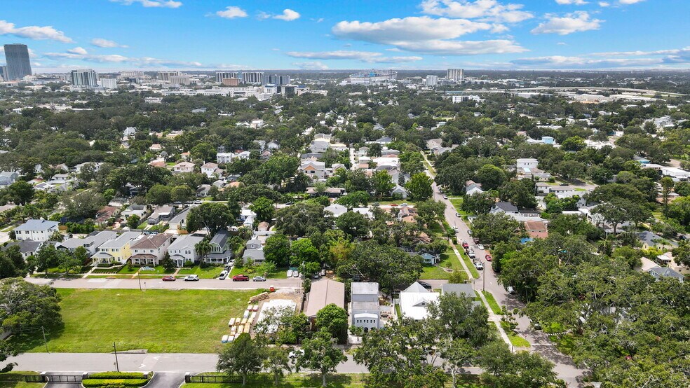 More Photos Of 1326 17th Ter N, Saint Petersburg Apartments For Sale