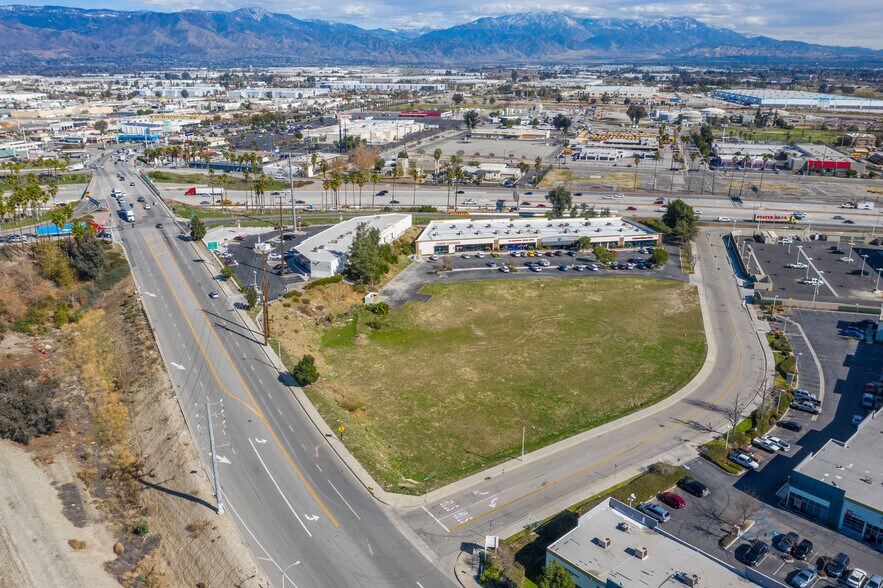 More Photos Of Orange Show Rd & 215 Fwy, San Bernardino Land For Sale