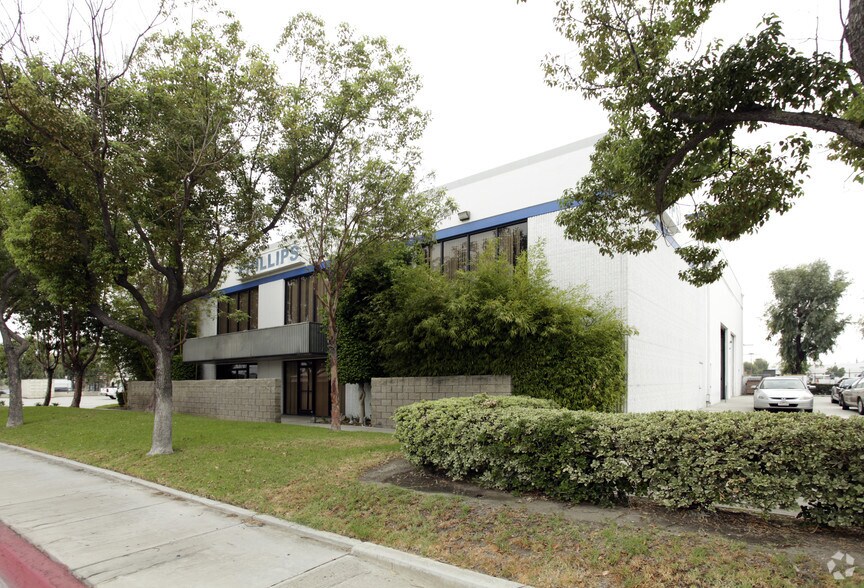 More Photos Of 16119-16125 E Gale Ave, City Of Industry Industrial For Sale