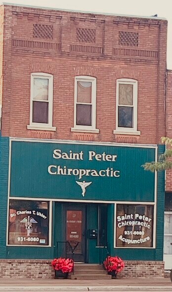Primary Photo Of 117 S Minnesota Ave, Saint Peter General Retail For Lease