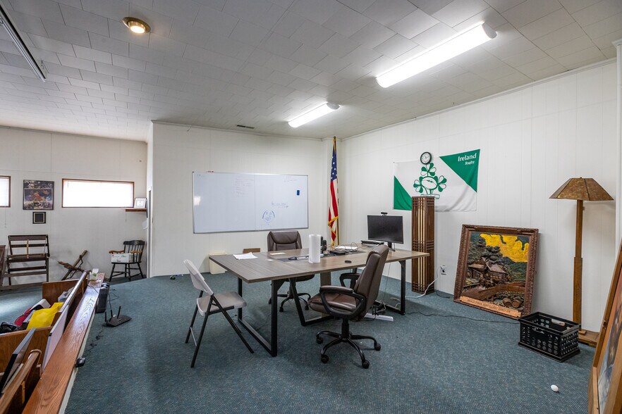 More Photos Of 420 E Pike St, Kirklin Religious Facility For Sale