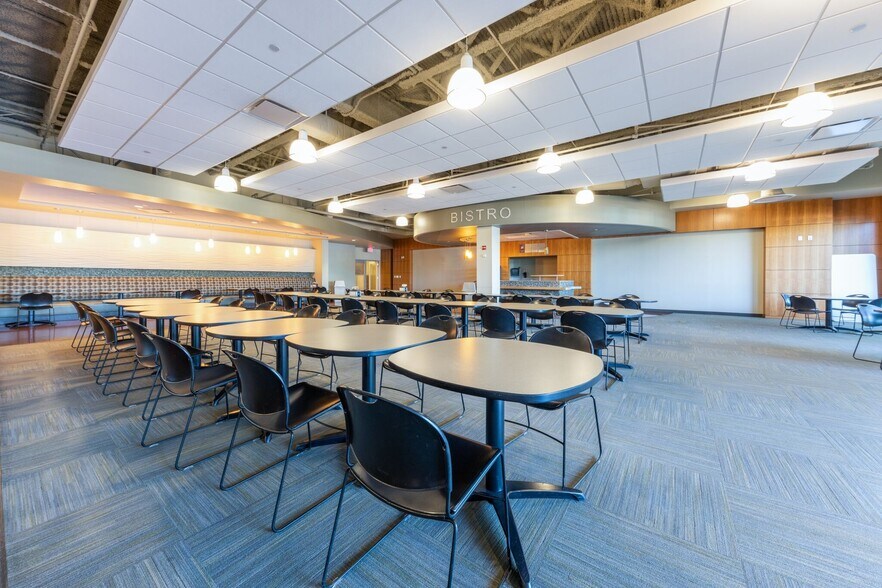 More Photos Of 301 W Howard Ln, Austin Unknown For Lease